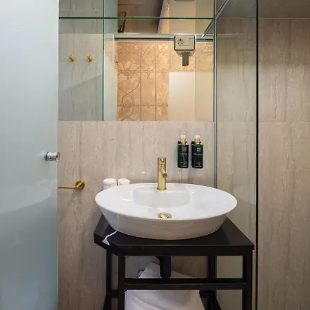 Design Anima Mundi Citycentre Right Next To Diocletian's Palace Konukevi