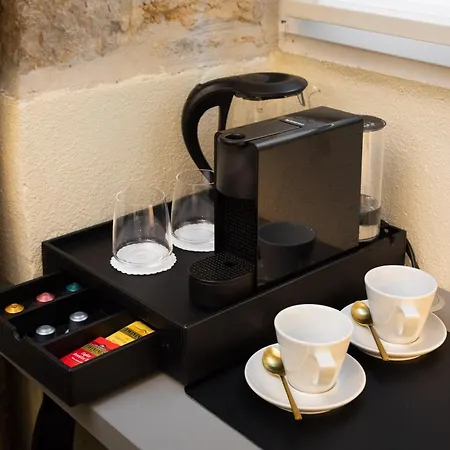 Design Anima Mundi Citycentre Right Next To Diocletian's Palace Konukevi