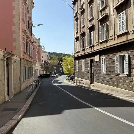 Konukevi Design Anima Mundi Citycentre Right Next To Diocletian's Palace Split